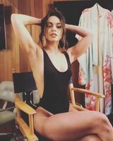Vanessa Hudgens - sexy GIF