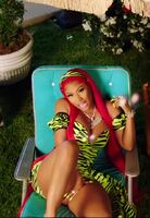Nicki Minaj - Playing with herself