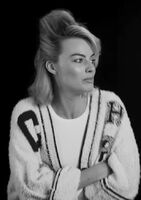 If being cute and expressive matters to you, Margot Robbie is the sexiest woman alive
