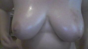 Oiled up and so soft... new here and hoping you like ;)