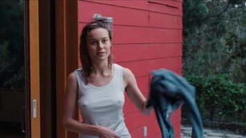 Brie Larson plot in Digging for Fire