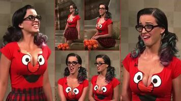Katy Perry Casual Jiggles